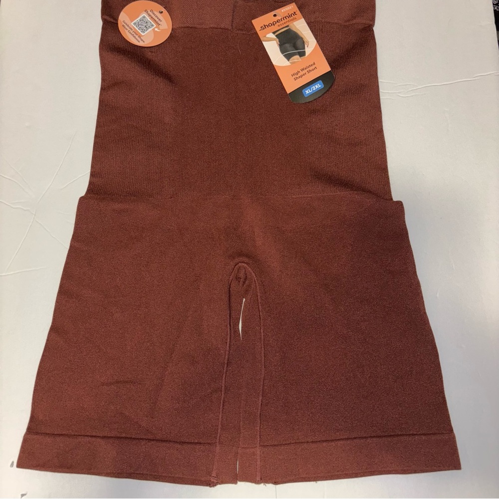 Shapermint High Waisted Shaper Shorts in XL/XXL